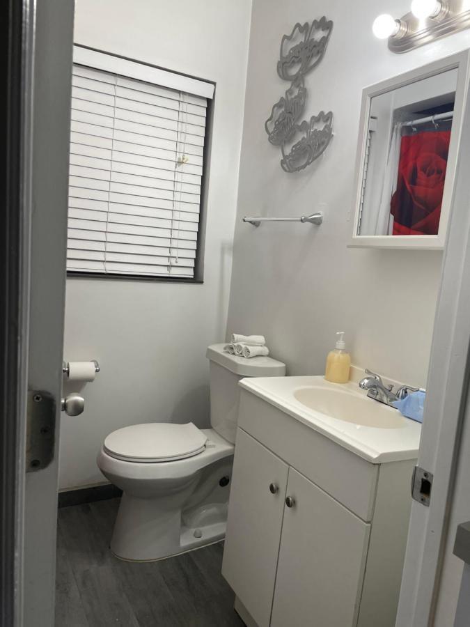 Trendy Studios In Hollywood Bagian luar foto